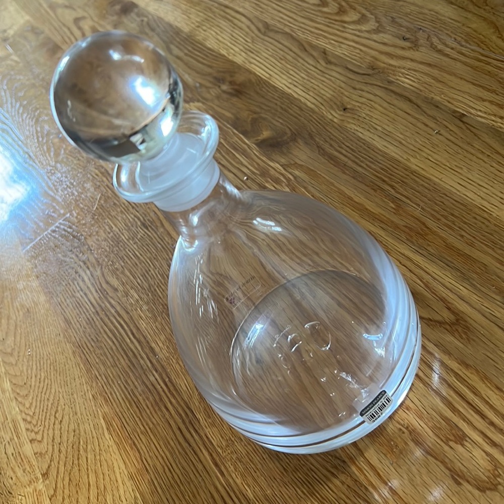 Simon Pearce decanter with round globe finial